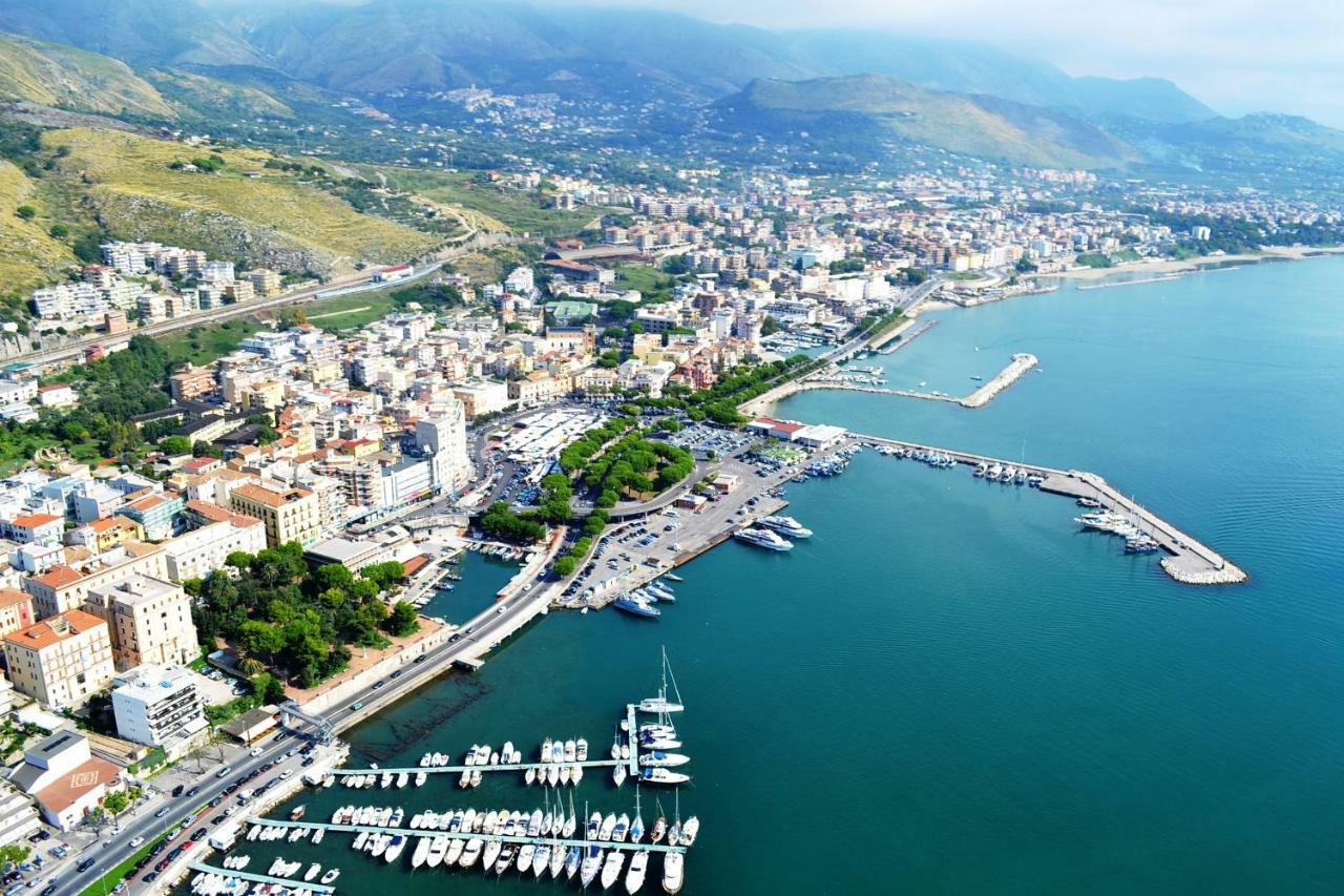 B&B Lineablu Formia Exteriér fotografie